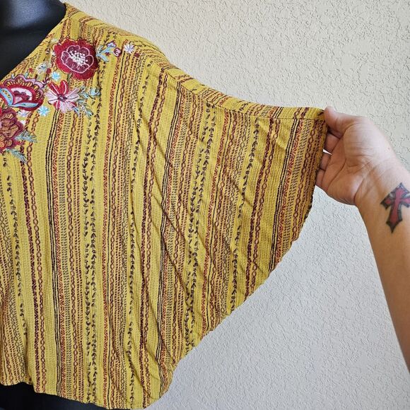 savanna jane top Small Yellow Striped Dolman Western Blouse Floral Vneck - Picture 3 of 5